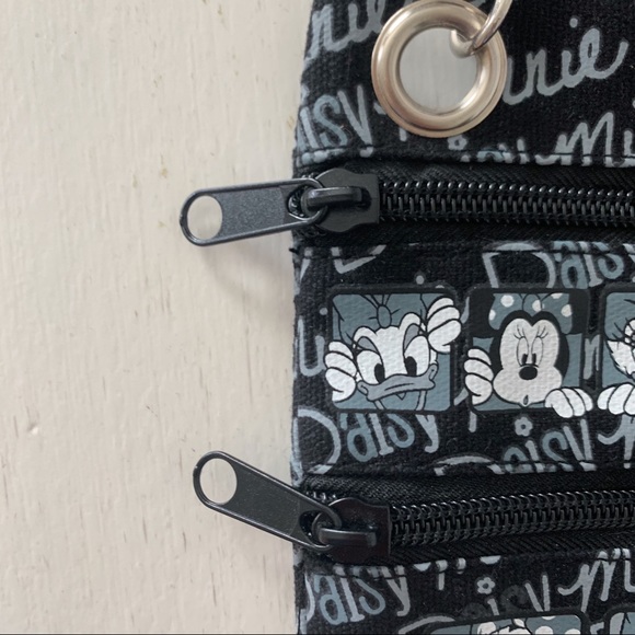 NWT Disney Minnie Mouse Purse - Picture 3 of 10